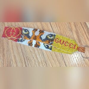 Gucci Yellow and White Beaded Tiger Bracelet